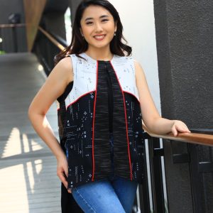 Outer Sarah Black/White