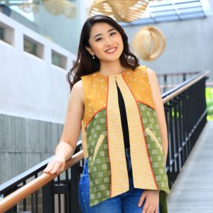 Outer Sarah Ginger Green